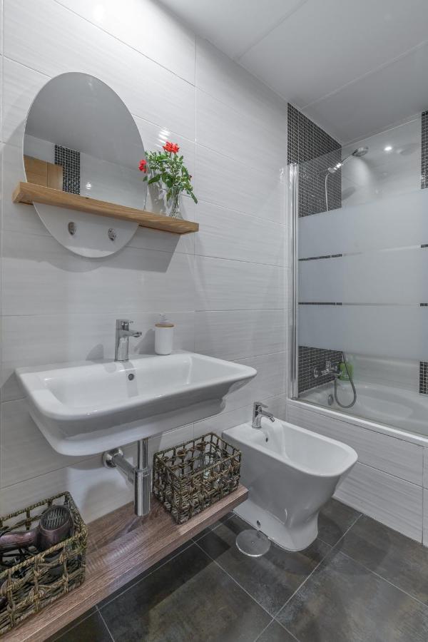 Tuguest Postigo I Catedral Apartment - Free Parking Grenada Zewnętrze zdjęcie